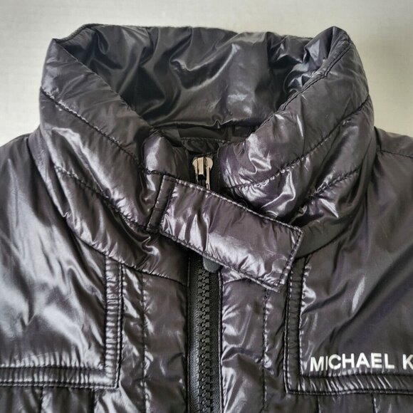 Michael Kors Black Quilted Shiny Puffer Vest Size M Full Zip Pockets High Collar - Picture 6 of 13